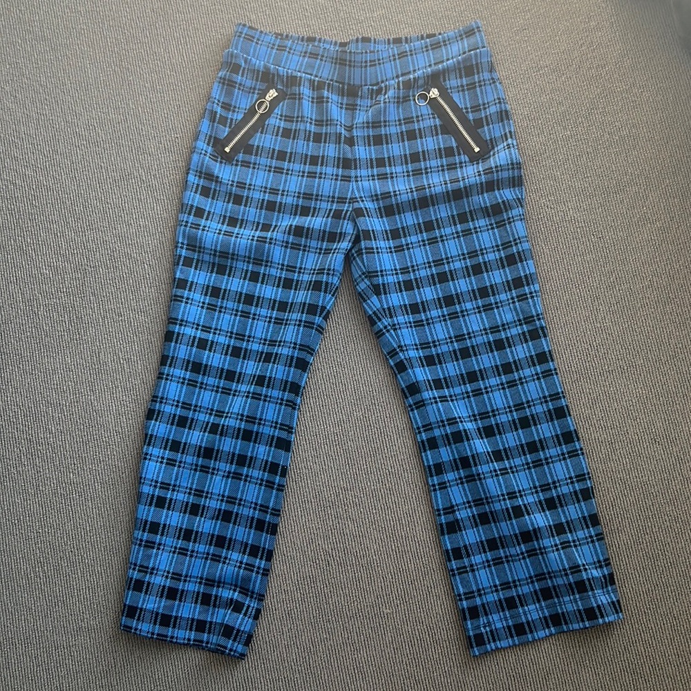 Wild Fable plaid flannel cropped elastic waist pants